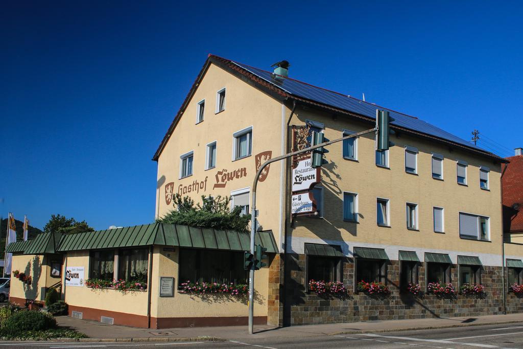 Hotel-Restaurant Lowen Süßen Eksteriør bilde
