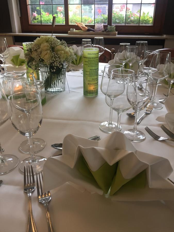 Hotel-Restaurant Lowen Süßen Eksteriør bilde